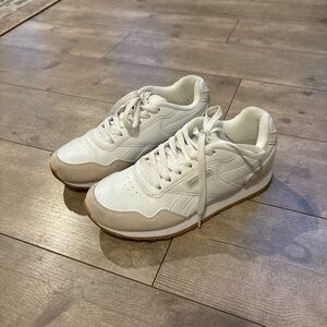 Reebok White and Cream Athletic Shoes